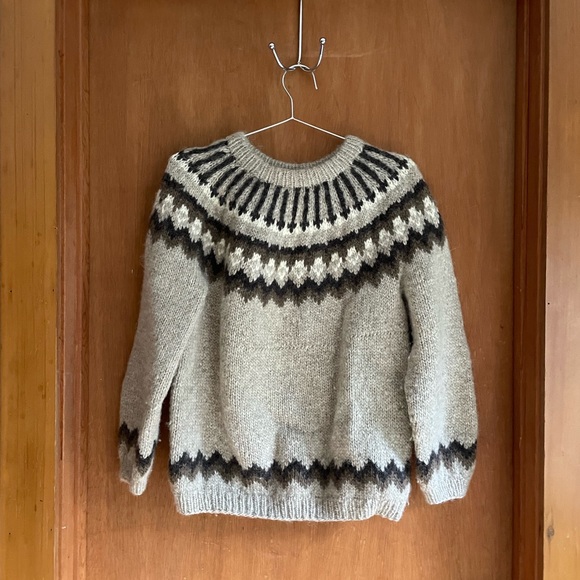 Vintage Fair Isle Sweater - Picture 2 of 3